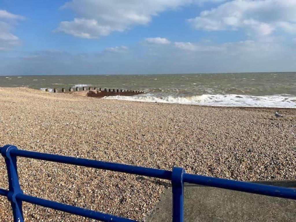 "The Quirky" Seafront Apartment Torneo de Torneo de Eastbourne Exterior foto